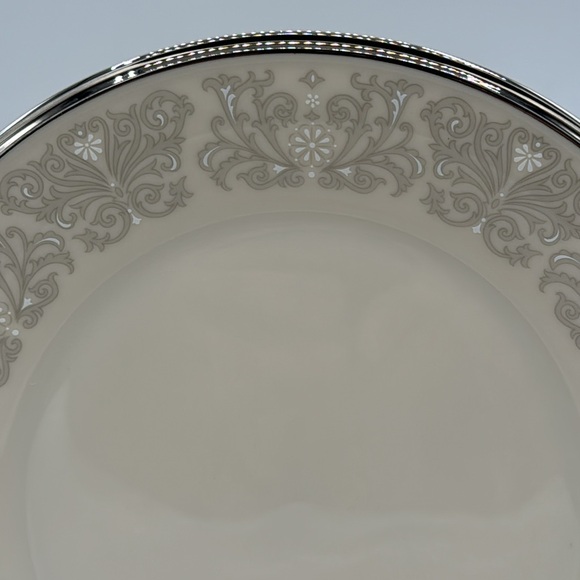 Lenox Snow Lily Salad Plate - Picture 2 of 4